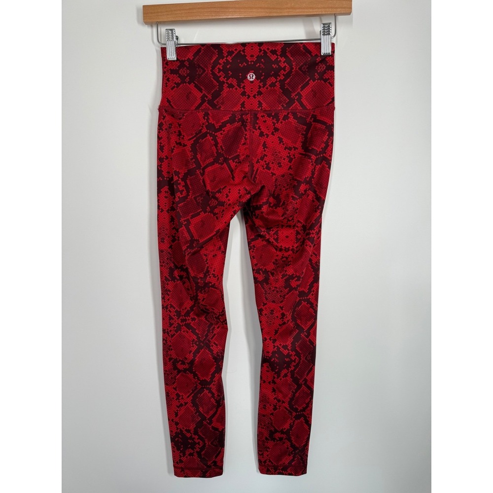 Lululemon Wunder Under Pant High Rise Snake Print Leggings Red Black Sz 4‎